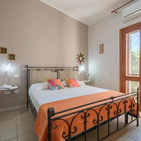 Villa Indipendente A 5 Minuti Dal Mare E Centro Paese- Privacy E Spendida Veranda * Oasi dei Due Mari