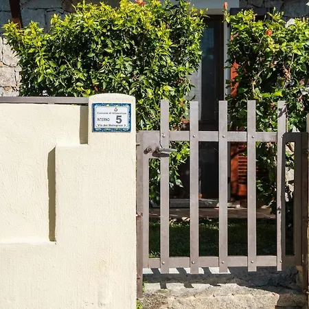 Indipendente A 5 Minuti Dal Mare E Centro Paese- Privacy E Spendida Veranda *