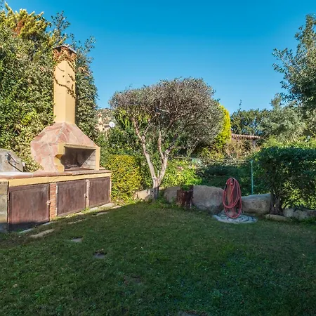 度假居 Villa Indipendente A 5 Minuti Dal Mare E Centro Paese- Privacy E Spendida Veranda