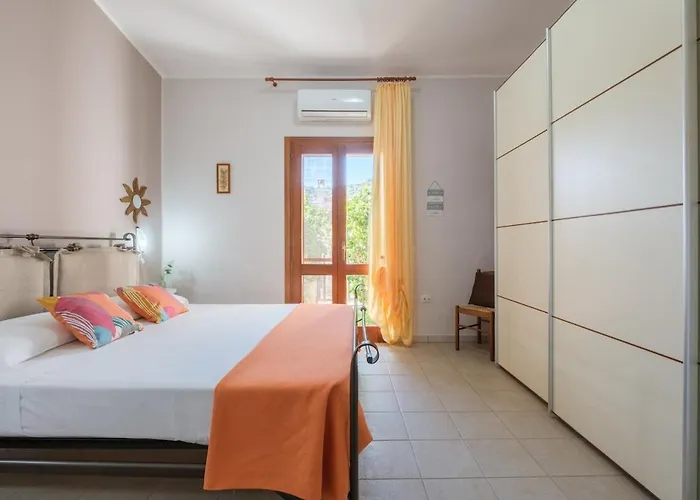 In A 5 Minuti Dal Mare E Centro Paese- Privacy E Relax