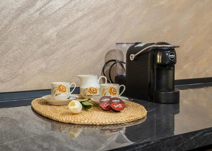 Tatil Evi In A 5 Minuti Dal Mare E Centro Paese- Privacy E Relax *