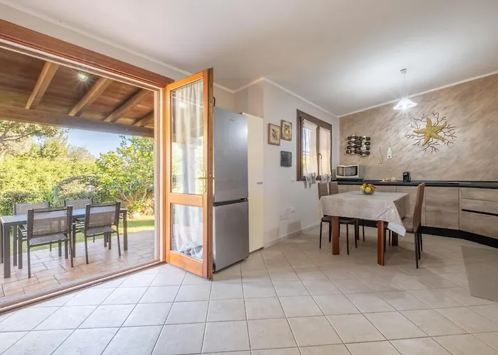 In A 5 Minuti Dal Mare E Centro Paese- Privacy E Relax Tatil Evi
